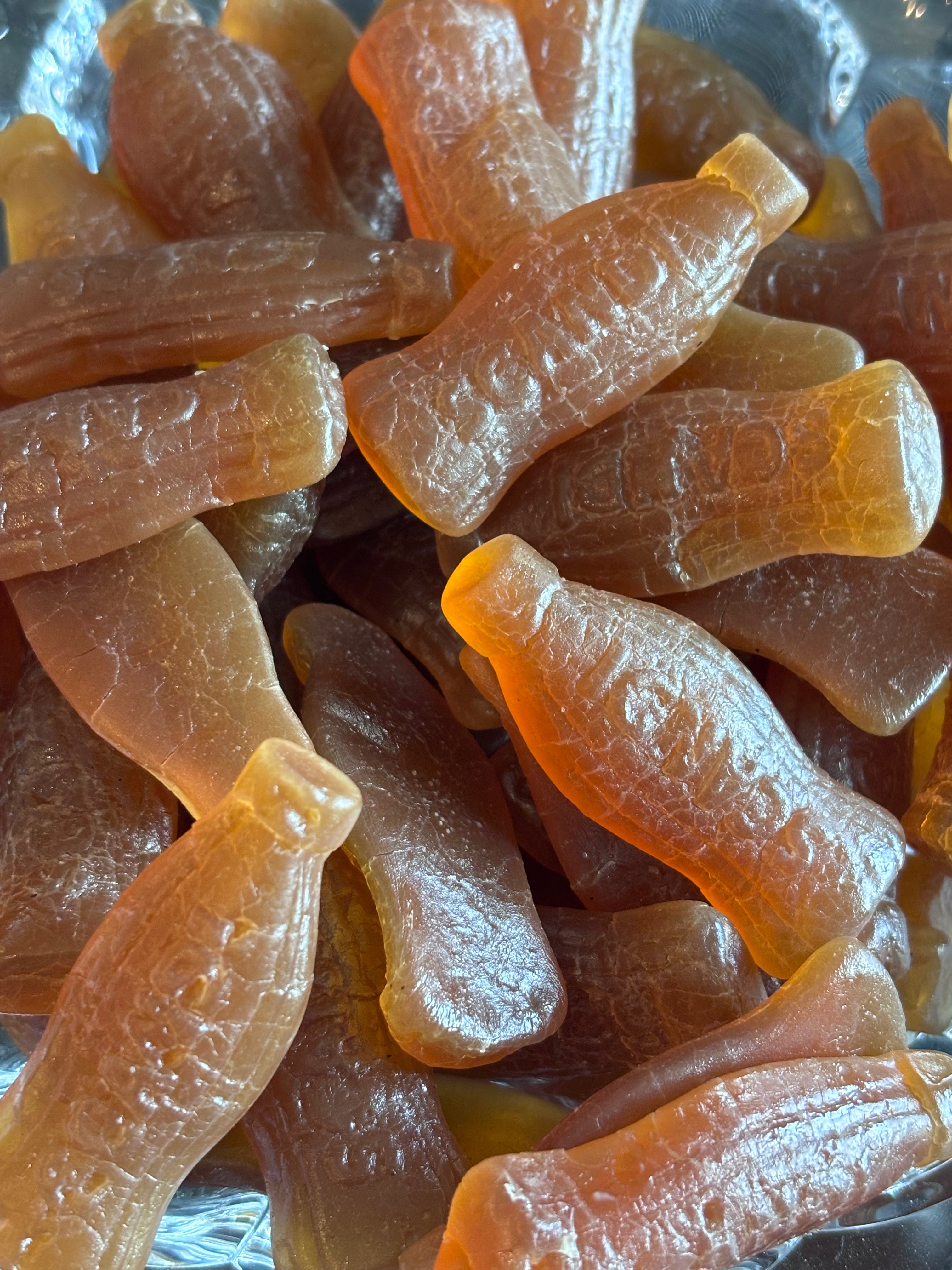 Colaflaskor (Cola bottles)