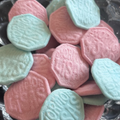 Mormor Lisa's Badge Sour Fizzy's